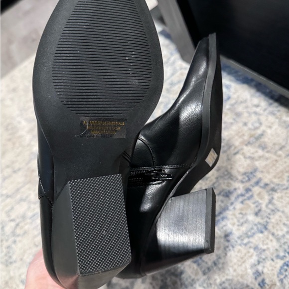 Dolce Vita Black boots - Picture 8 of 9